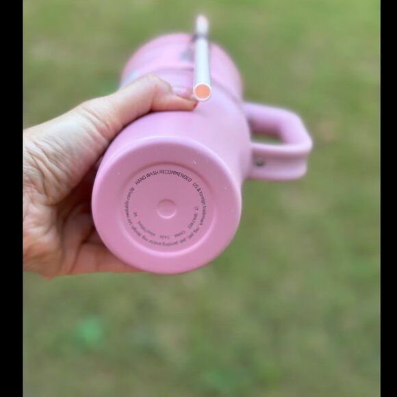 Brand new,  Owala Rosy dreams FreeSip 40oz Tumbler with Straw 2 in 1 - Picture 2 of 4